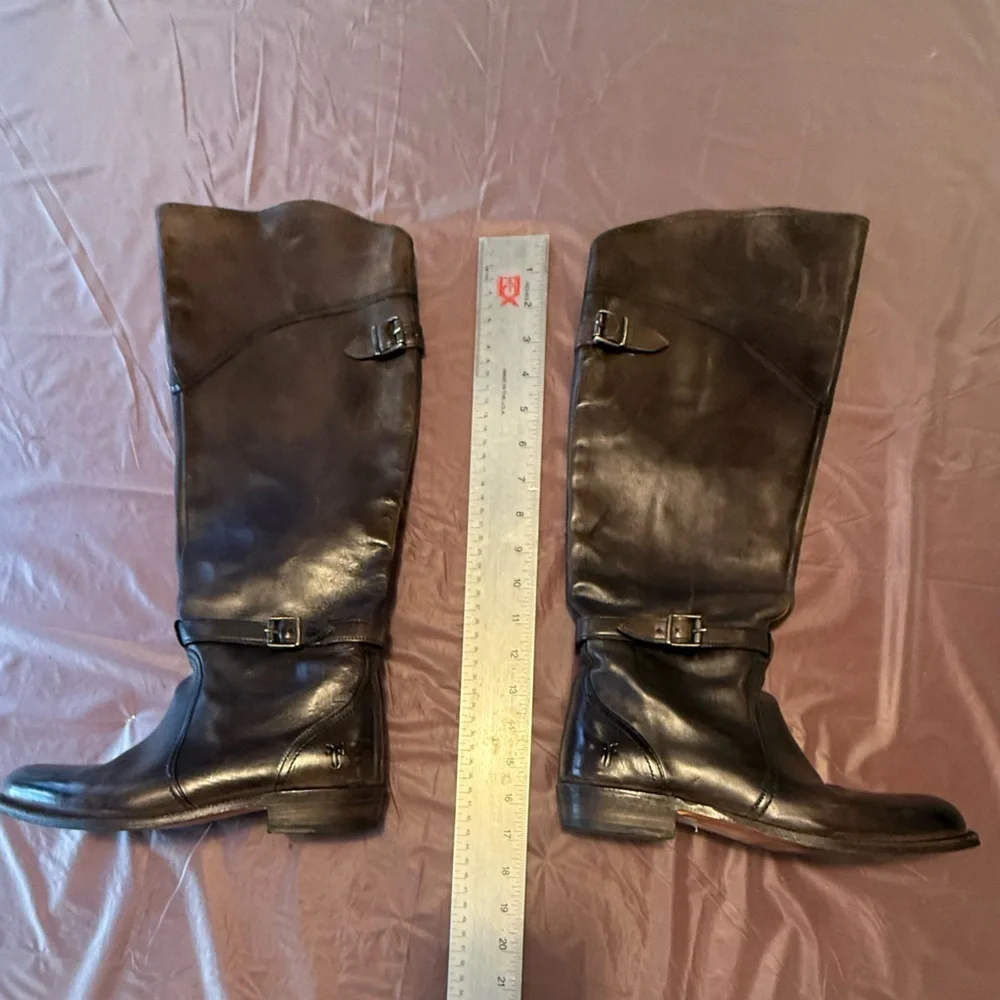 FRYE Dorado 77561 Brown Knee High Buckle Riding Boots Size 6.5 MSRP $598